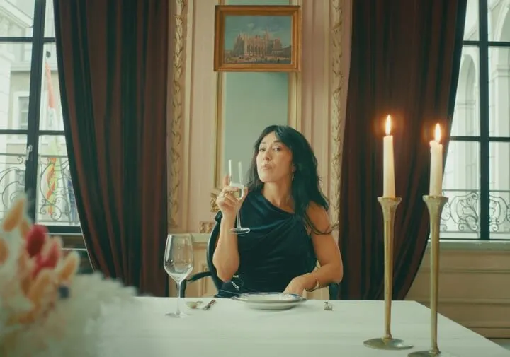 Still du clip Laisser Dehors